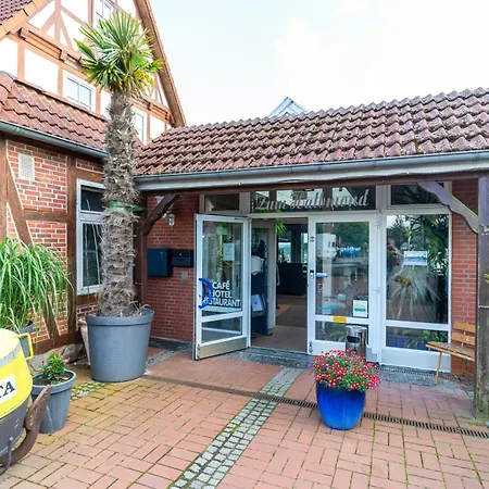 Zum Halbmond Lauenburg