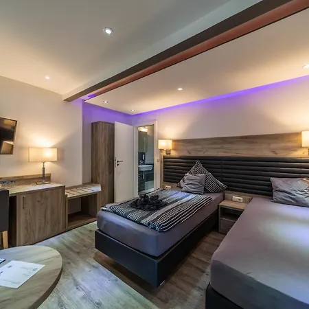 Zum Halbmond 3* Lauenburg