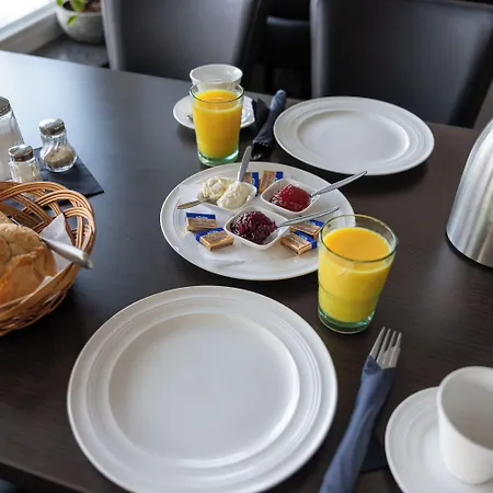 Zum Halbmond Lauenburg