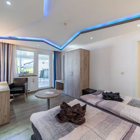 Zum Halbmond 3* Lauenburg