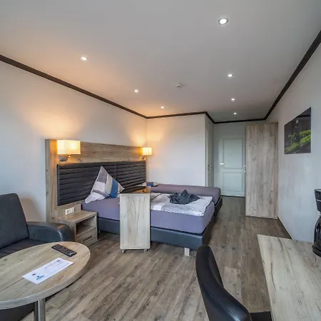 Zum Halbmond Hotel Lauenburg