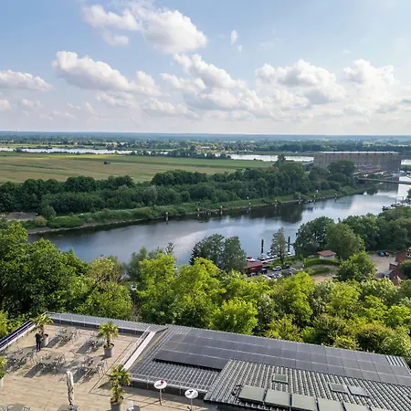 Zum Halbmond Hotel 3*